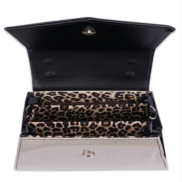 Liquorbrand Silver glitter chevron pinup purse - Picture 2 of 3